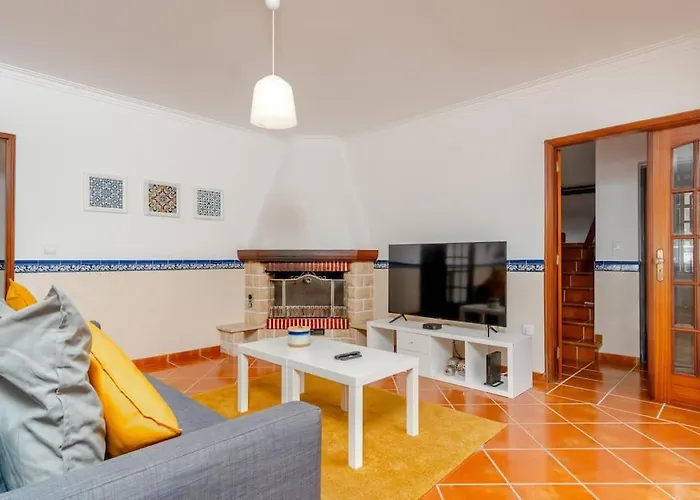 公寓 A Big Beautiful House Near Santa Cruz