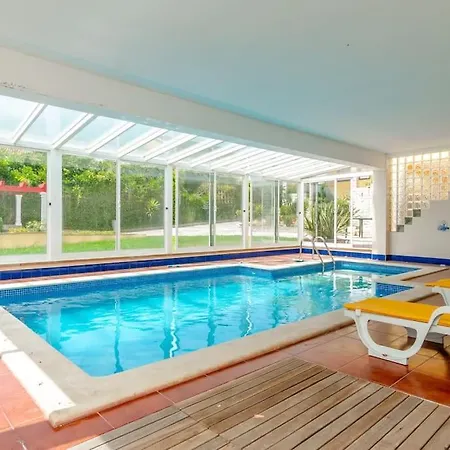 Apartment A Big Beautiful House Near Santa Cruz A dos Cunhados