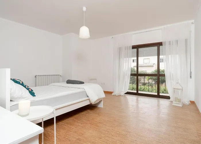 A Big Beautiful House Near Santa Cruz דירה אה דוס קונהאדוס