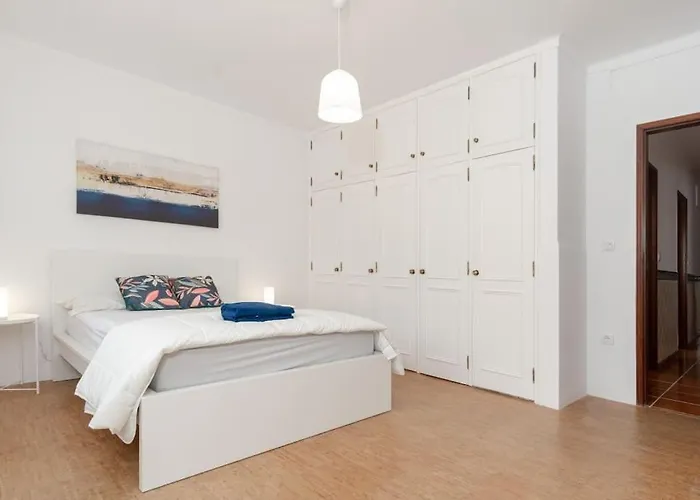 A Big Beautiful House Near Santa Cruz אה דוס קונהאדוס