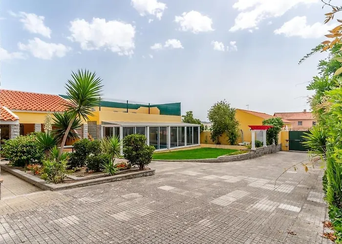 A Big Beautiful House Near Santa Cruz *