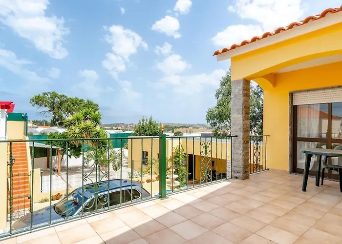 A Big Beautiful House Near Santa Cruz